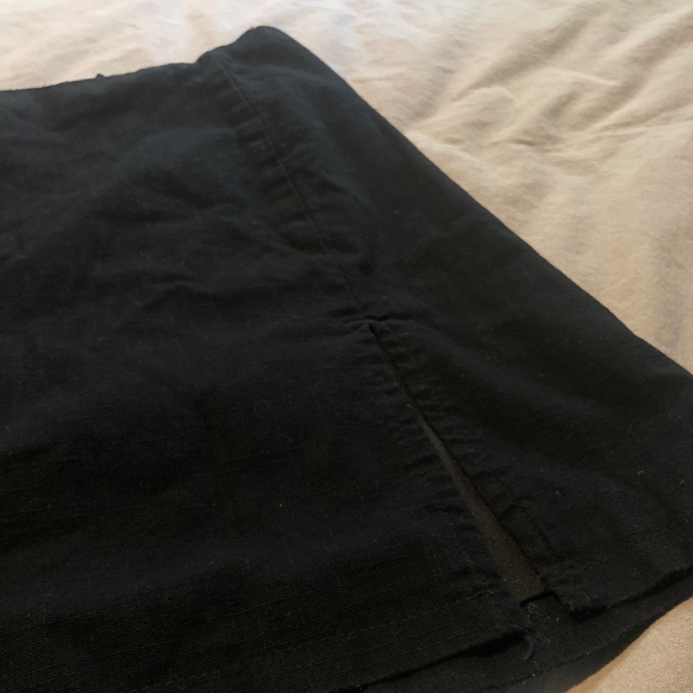 H&M fitted jersey skirt with a slit